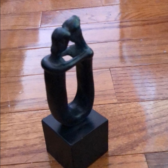 Small statue - Picture 2 of 2